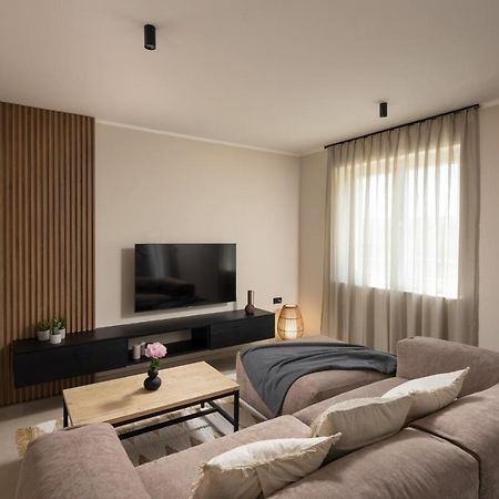 3 Luxury Bedroom Apartment Emma Sinj Luaran gambar