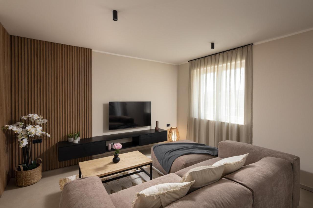 3 Luxury Bedroom Apartment Emma Sinj Luaran gambar